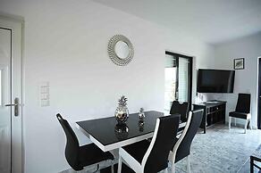 Cozy Home in Eretria