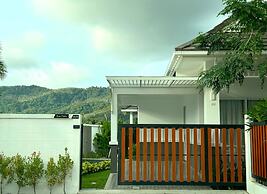 Kamala Garden View villa by Lofty