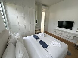 Kamala Garden View villa by Lofty