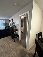 2 BR con patio por el centro comercial