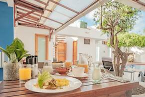 Acacia Galapagos Boutique Hotel