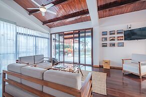 Acacia Galapagos Boutique Hotel