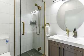 Elegant Living in the City