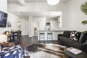 Elegant Living in the City