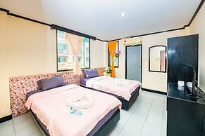 Happy Jomtien - Beachfront