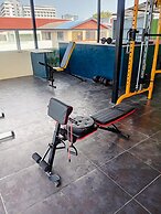 Happy Jomtien - Beachfront