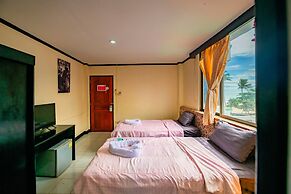 Happy Jomtien - Beachfront