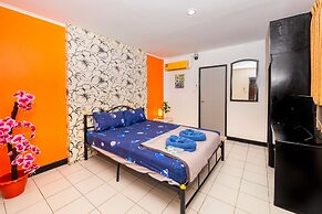 Happy Jomtien - Beachfront