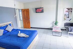 Happy Jomtien - Beachfront