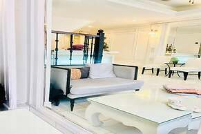 Aora Boutique Hotel Sutthisan