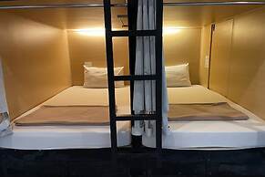 ORA Hostel Bangkok