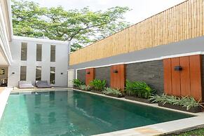 Kamboja Villa By Zuzu