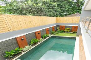 Kamboja Villa By Zuzu