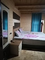 Goroomgo Himalaya Retreat Homestay