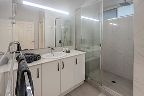 Bella Vista East 5