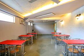 Fabhotel Premium Nest