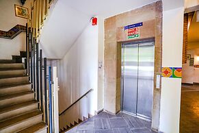 Fabhotel Premium Nest