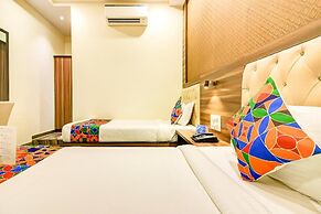 Fabhotel Axis International