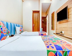 Fabhotel 7Th Crossing