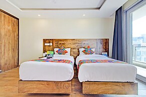 Fabhotel Soft Petals