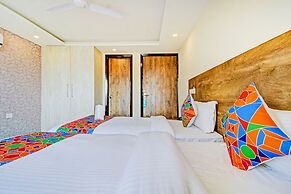 Fabhotel Soft Petals