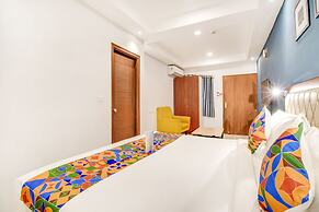 Fabhotel The Sun Suites