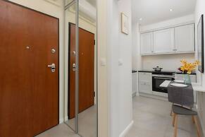Niemcewicza Apartment by Renters