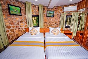 Ganesha Kampot Resort