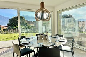 Modern House Apartment 1