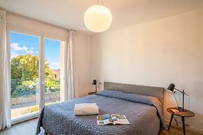Modern House Apartments
