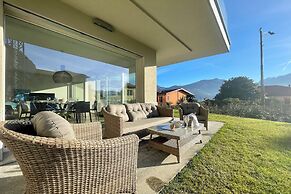 Modern House Apartment 1