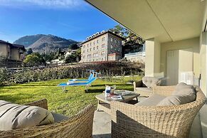 Modern House Apartment 1