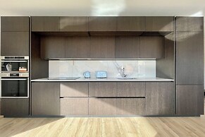 Modern House Apartment 1