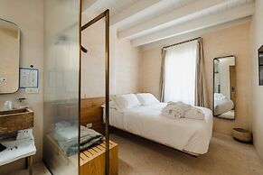 Bayit Charming Place