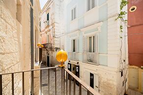 Bayit Charming Place