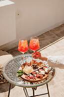 Bayit Charming Place