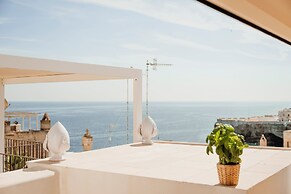 Bayit Charming Place