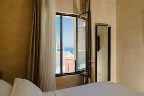 Bayit Charming Place