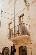 Bayit Charming Place