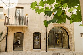 Bayit Charming Place