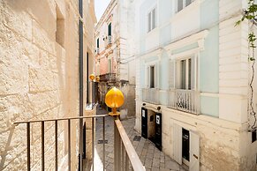 Bayit Charming Place