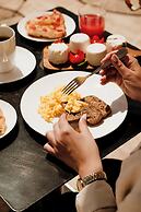 Bayit Charming Place