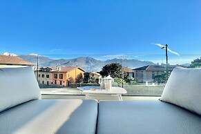 Modern House Apartment 4