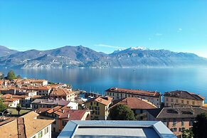 Modern House Apartment 4