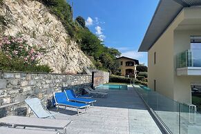 Modern House Apartment 4