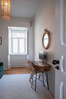 Modern and Luxurious Apartment in Lisbon