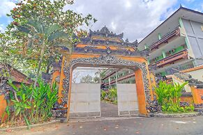 OYO 91610 Batukaru Garden HotelNearLumintang Park