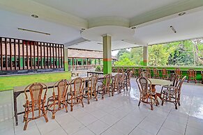 OYO 91610 Batukaru Garden HotelNearLumintang Park