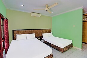 OYO 91610 Batukaru Garden HotelNearLumintang Park