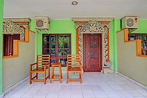 OYO 91610 Batukaru Garden HotelNearLumintang Park